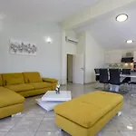 Apartmán Lukic *