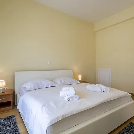 Apartment Lukic *