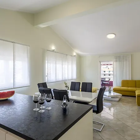 Apartment Lukic Split