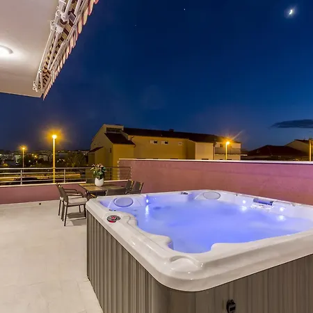 Lukic Lägenhet Split