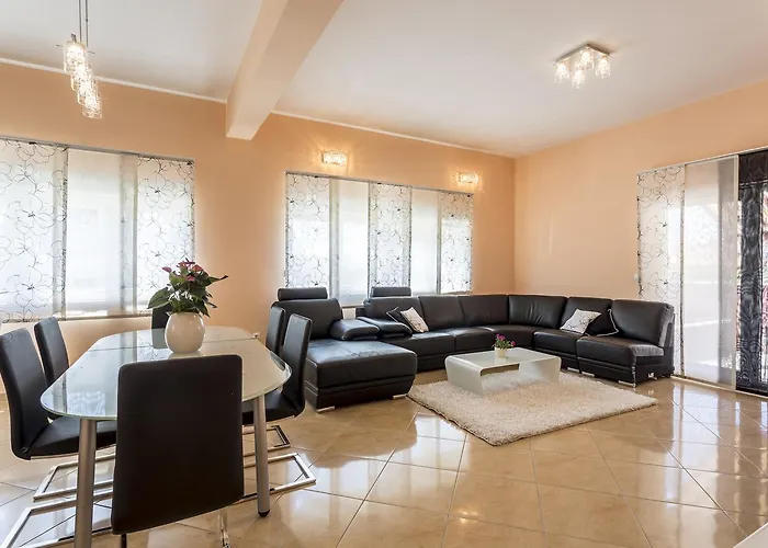 Apartamento Lukic